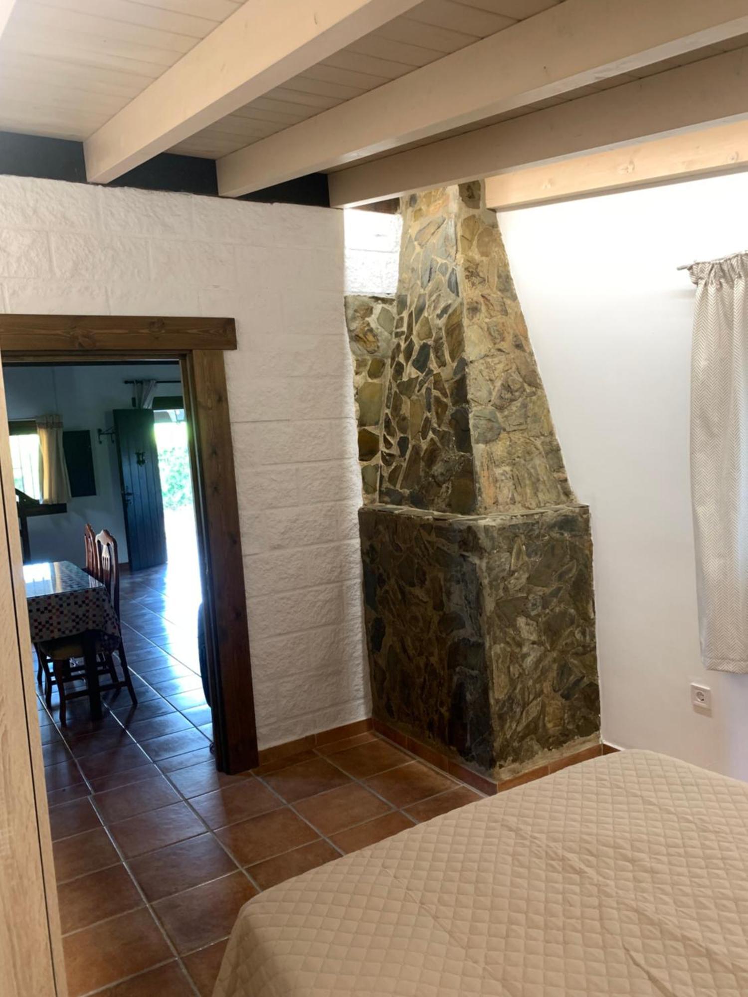 Cabana Rustica La Pililla Pilas Екстер'єр фото